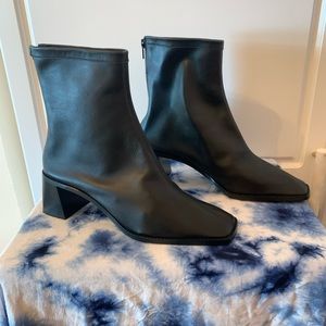 Intentionally Blank Kam Boot
